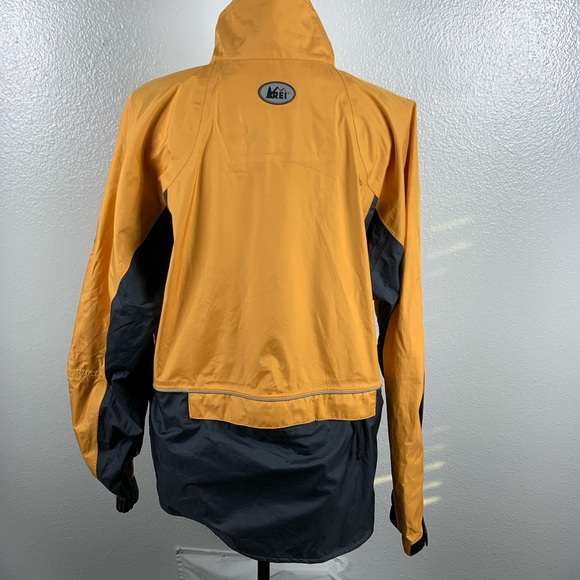 Rei Outdoors Rain Jacket - Picture 3 of 9